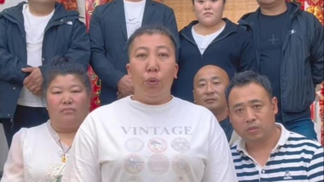 媒體人談“東北雨姐”人設(shè)崩塌：我拿真心對(duì)你，卻身處“楚門的世界”