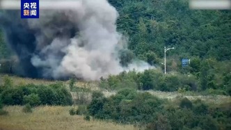 第一现场丨韩国军方称朝鲜炸路，韩军开枪警告射击