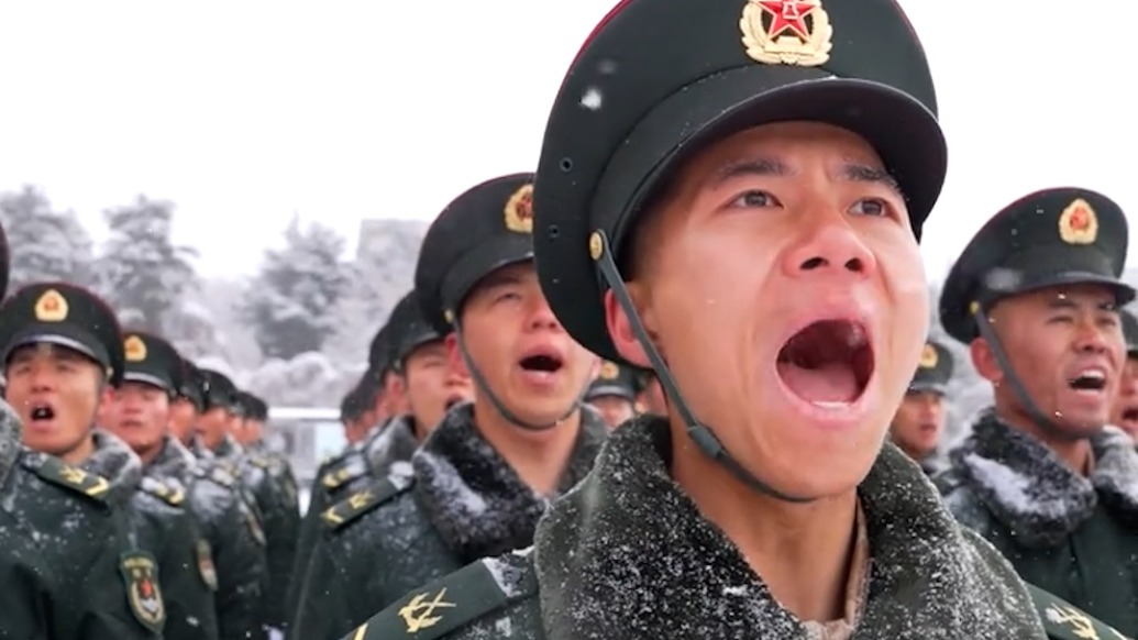 我們準備好迎接烈士回家!禮兵在沈陽-10℃風雪中進行演練