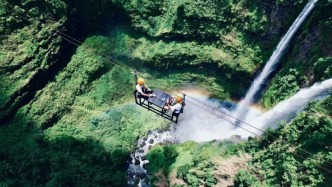 老挝小众旅游地，占巴塞巴松一日游：品咖啡之香，游瀑布之美