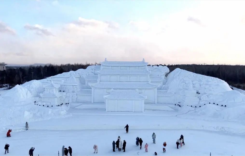 入境游的风刮到东北：各地重启“宠客”模式，冰雪大世界成现实版“冰雪奇缘”