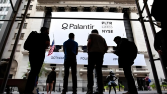 Palantir凭什么值1800亿美元？