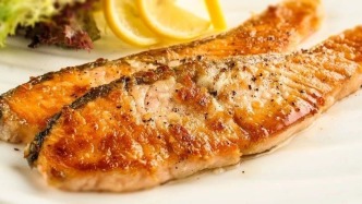 新疆产的三文鱼，又双叒馋到我了