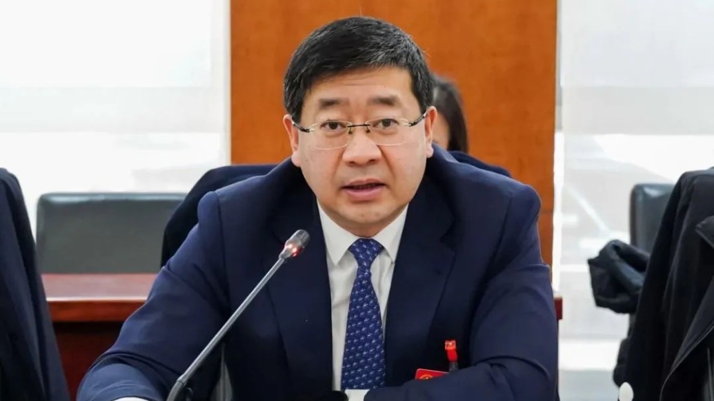 袁罡當選上海市金山區區長