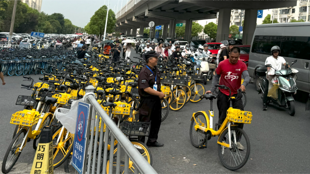 两会之声｜委员联名关注非机动车“围城”问题，建议明确责任主体