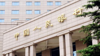 2024年上海地區跨境人民幣收支總額達29.8萬億元