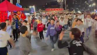 這就是文化的傳承！圍觀潮汕英歌舞路訓現場小孩哥火力全開