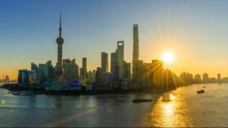上海市老干部迎春茶話會舉行，陳吉寧與老同志歡聚一堂喜迎新春