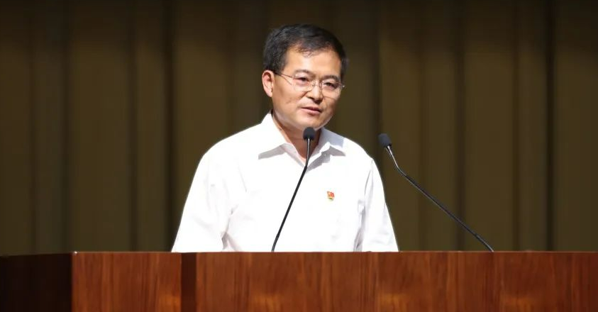 清华优秀毕业生、“80后”西藏昌都市副市长解文光履新