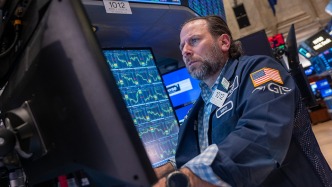 美股三大股指小幅收高，纳斯达克中国金龙指数大涨4.33%