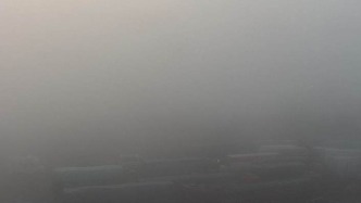 受瓊州海峽大霧影響，?？凇⑿炻剝傻乜洼喓８劢袢?時起停航