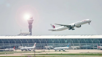 明日零時起，國內航線燃油附加費上調