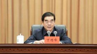 包頭市委書記在新春第一會上向企業家喊話：遇到困難及時反映