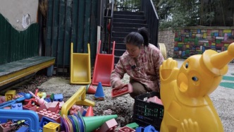 12家幼兒園關停8家后，負債2千萬的園長直播賣酒自救