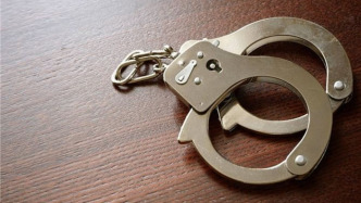 云南一男子骗取“诈骗分子”6900元被拘：涉嫌“帮信”及盗窃等违法