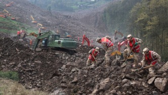 四川：抢抓72小时黄金救援期，有一线希望就要尽百倍努力搜救