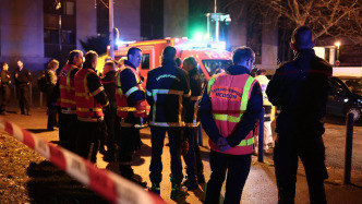 法国东南部城市一酒吧发生手雷爆炸事件，致12人受伤