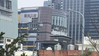 台湾台中一商场发生事故，已致4人死亡