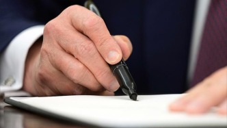 美國退伍軍人事務部宣布解雇1000多名員工