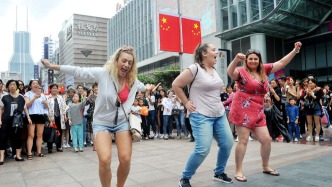 今年上海旅游節擬提前至暑期開幕，與五五購物節、上海之夏銜接