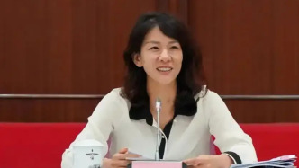 新任許昌市委書記楊小菁辭去許昌市長職務