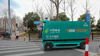 上海郵政首批無人車上崗：時速20公里，用于攬投部至驛站運輸