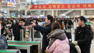 鐵路上海站春運發送1585萬人次同比增超8%，上海松江站數據亮眼