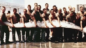 “末日鱼”再现海滩，此鱼现身必有灾？曾预示过2万人死亡的灾难