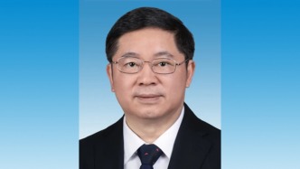 曾卿当选成都市政协主席