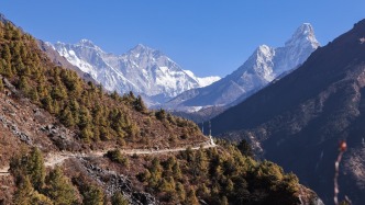 夜讀丨旅行是為了重逢