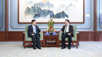 夏寶龍會見李家超