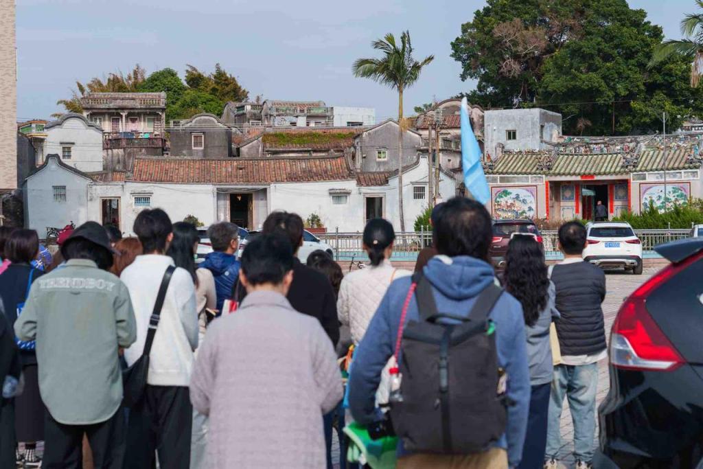 观潮十年：一周城市生活