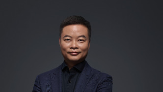 會見企業家｜何小鵬：行業“三年淘汰賽”已開始，希望明年把下一代智駕推向全球