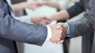 上海一国企人事调整，他们分别任董事长、总经理