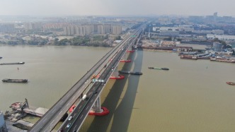 上海奉浦東橋全面通車，一旁運營近30年的“兄長”老橋封閉改造