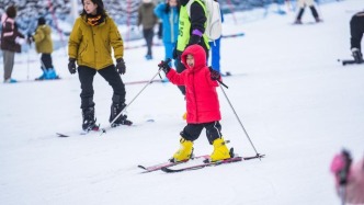 “缺雪”的浙江，為何發力冰雪經濟？