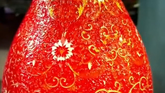 景泰蓝出窑变色演绎“浴火重生”