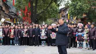 習近平：堅持以高質量發展統攬全局，在中國式現代化進程中展現貴州新風采