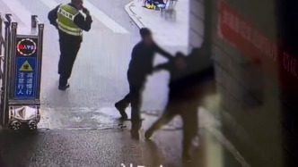 女子處理車輛違章神情慌張被查出“賣分”，交警：記12分