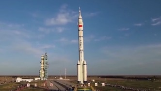 美宇航員滯留太空9個(gè)月，為什么中國航天員能按時(shí)“回家”？