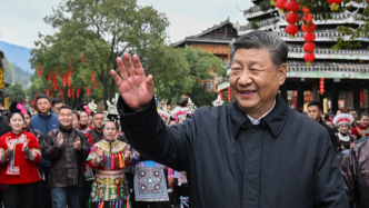 鄉親們唱給總書記的這首歌是什么歌？