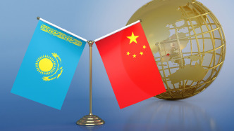 中哈国际道路运输协定正式生效