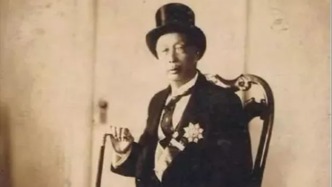 都喝过他的酒，却叫不出他的名字