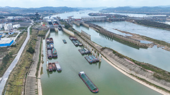 廣西梧州通報“西江梧州段被投放鉛酸電池”：未發現污染源，監測水質正常