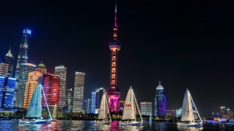 又美又炫酷！上海帆船公開(kāi)賽黃浦江畔浪漫起航