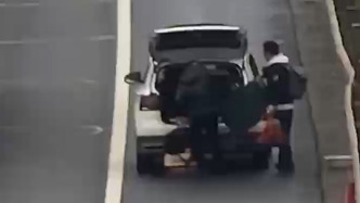 高速上臨時加價不成甩客？順風車司機被罰款扣分