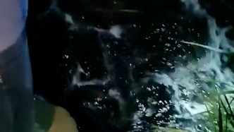 福州通報一河道河水漆黑：管網(wǎng)堵塞致污水外溢