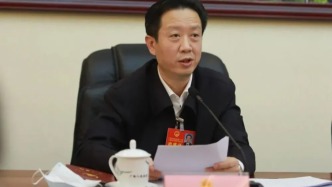 广西防城港市人大常委会主任袁煌履新