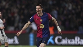 體壇聯(lián)播｜巴薩豪取西甲八連勝，洛夫頓停賽2場罰款5萬