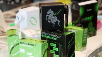 當美術(shù)生的青春表達遇到了百年民族品牌